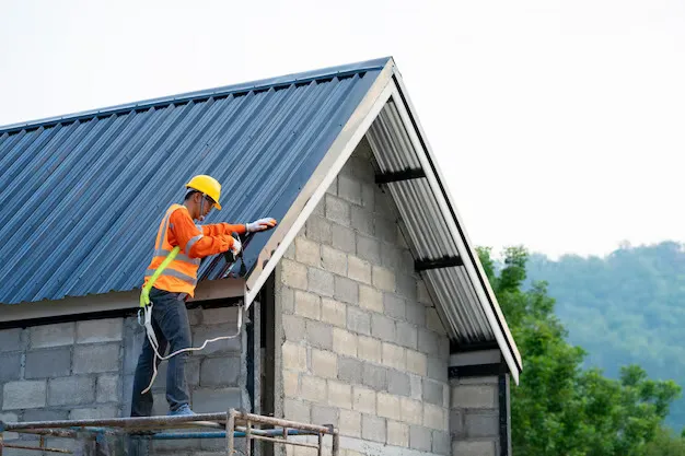 Key Considerations When Hiring A Roofing Contractor In Florida