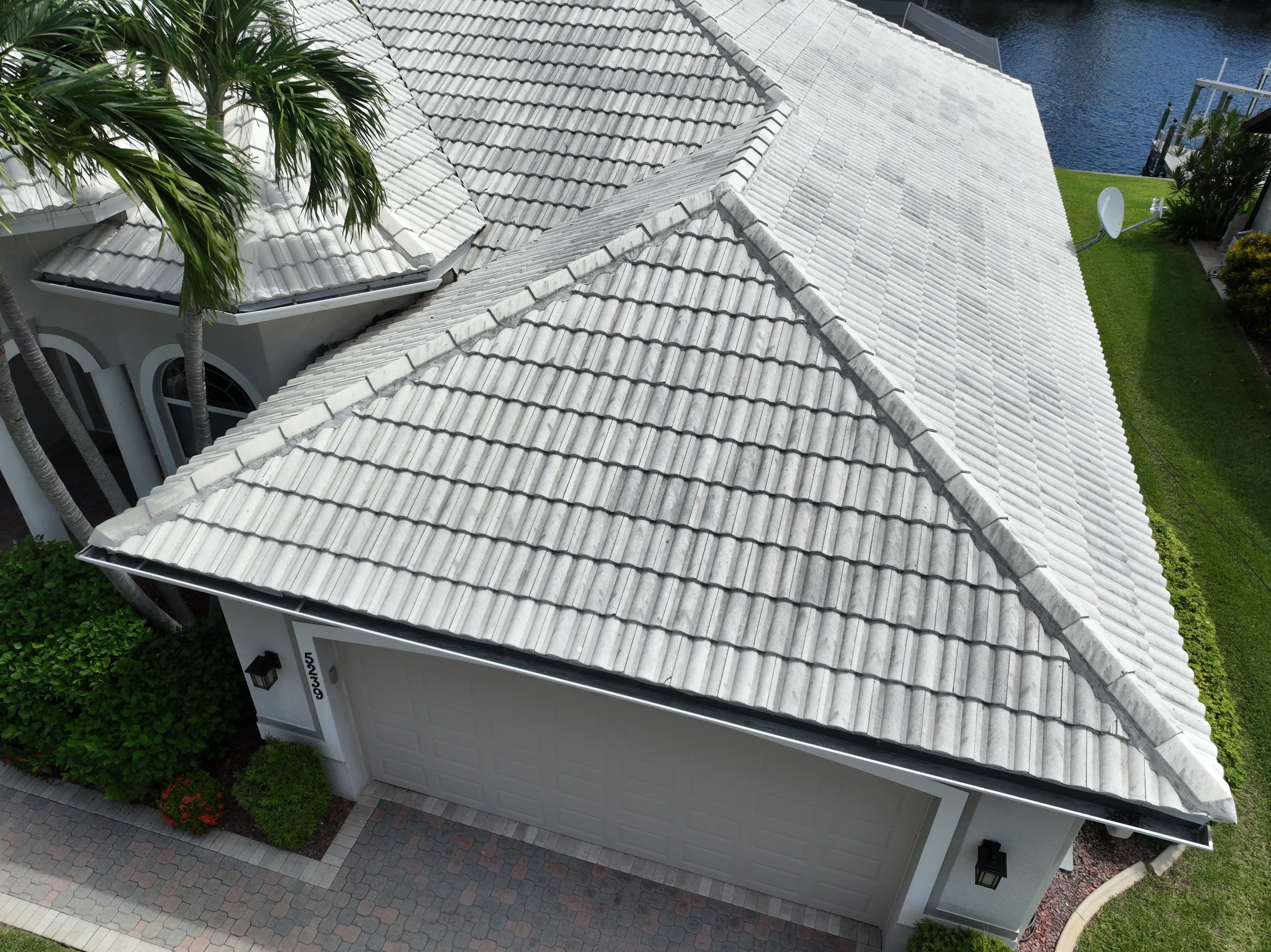 Repair Or Raplace A Leaking Roof